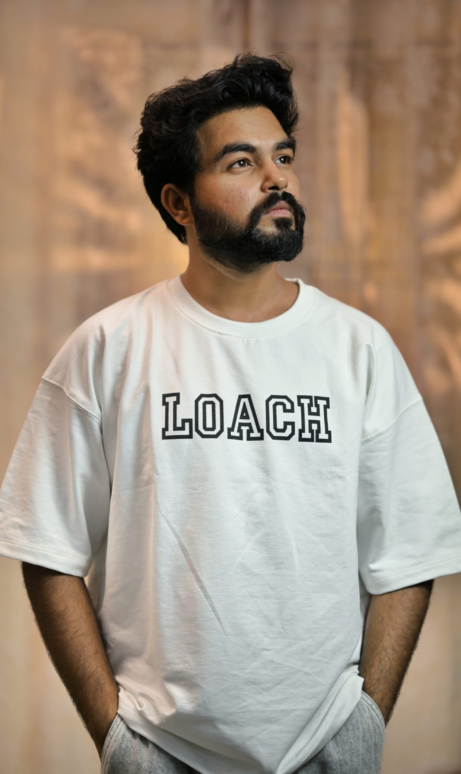 LOACH Oversized white t-shirt - Image 2